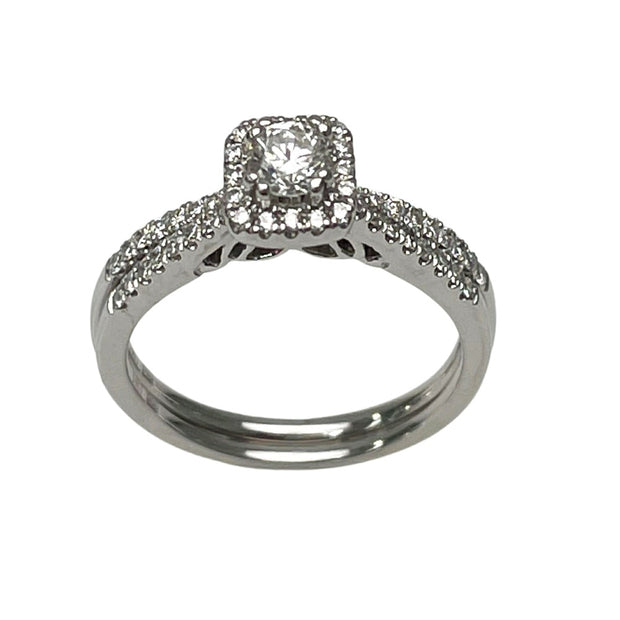 Diamond Halo Engagement Set