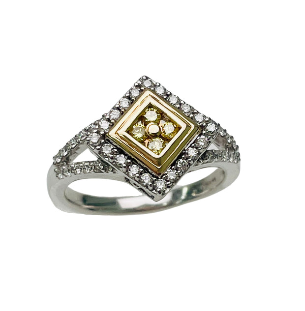 Stunning 7/8 Carat TW Contemporary Ring