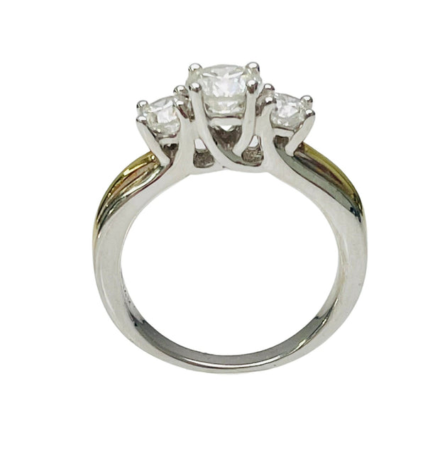 Impressive Three Diamond Ring