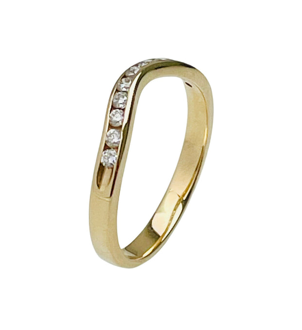 Curved Channel Set Diamond Band