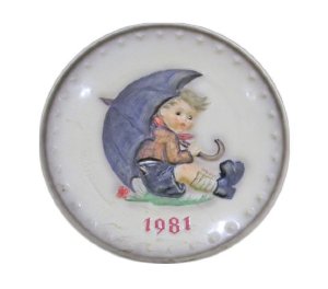 Umbrella Boy 1981 Hummel Plate