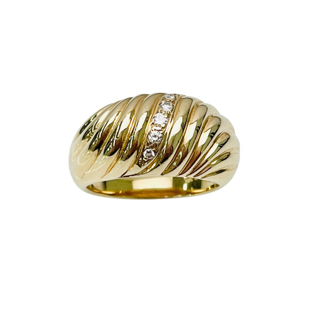 1/10 Carat TW Diamond Dome Ribbed Band